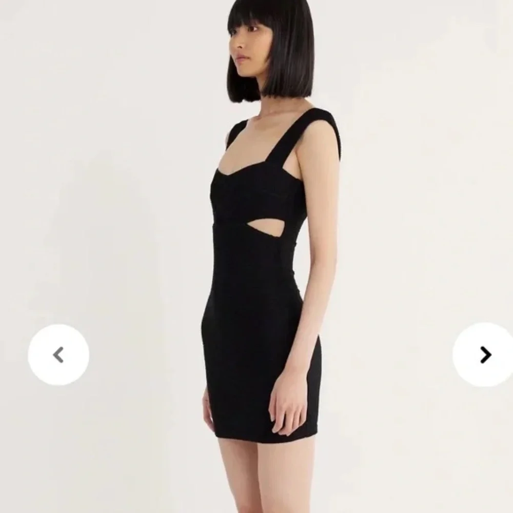 21 Rumer Rae Mini | Black Dress - Picture 3 of 3